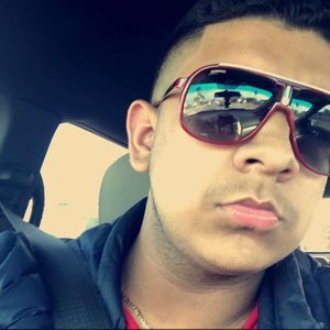 Meet your Posher, Jonathan